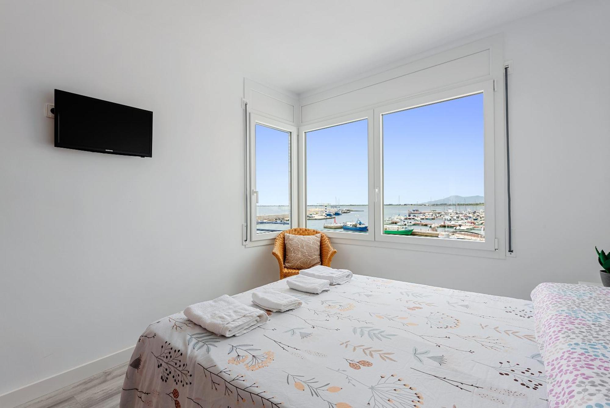 Vora Port Apartment L'Ampolla Exterior foto