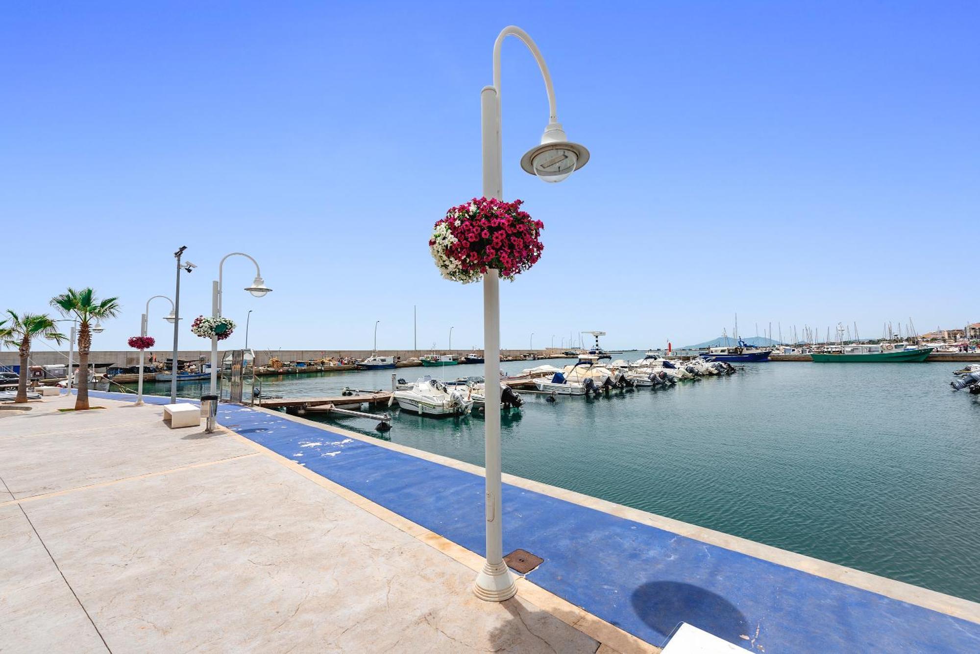Vora Port Apartment L'Ampolla Exterior foto
